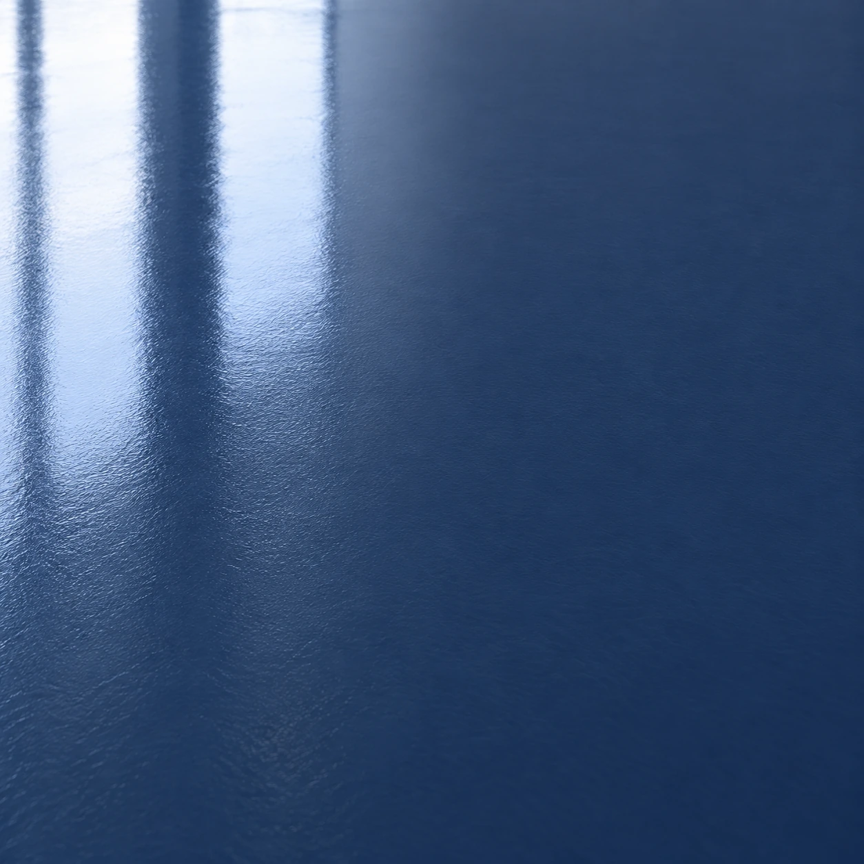 Détail de matière, Boutique au sol bleu nuit